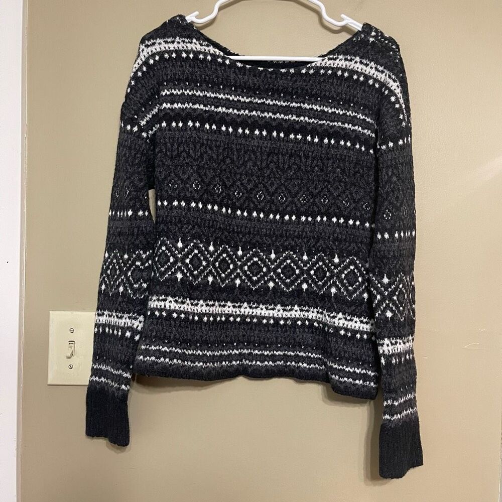 American Eagle Womens Black Gray Fair Isle Scoop Neck Sweater Medium